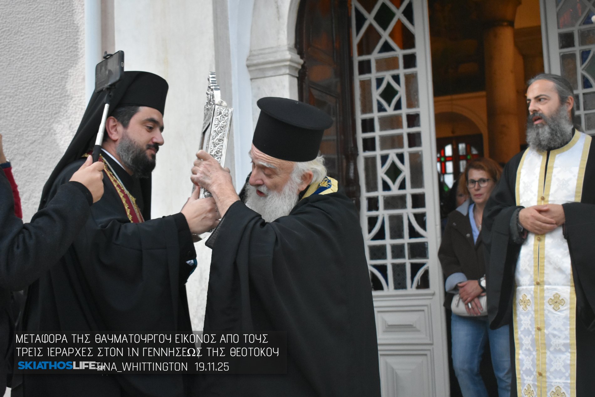 Ξεκίνησαν οι Λατρευτικές εκδηλώσεις προς την Παναγία Εικονίστρια (φωτο&video)