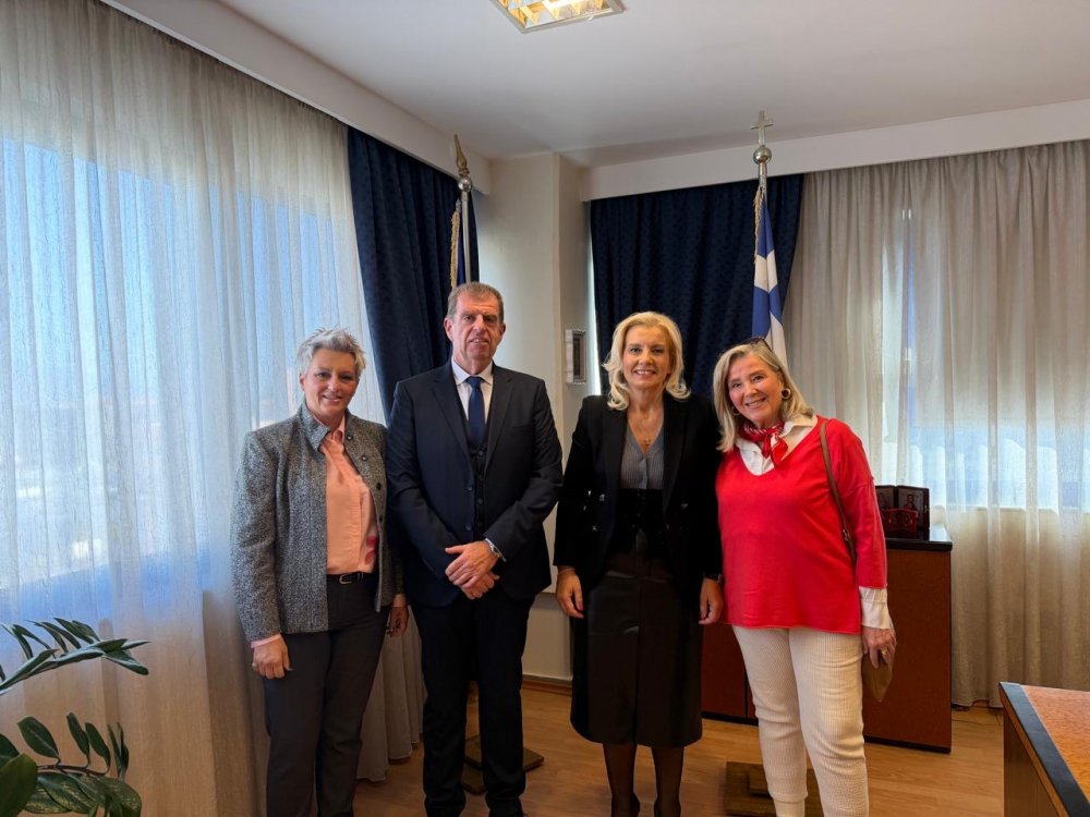 Συνάντηση Ρένας Καραλαριώτου με το Προεδρείο της Ισραηλιτικής Κοινότητας Λάρισας