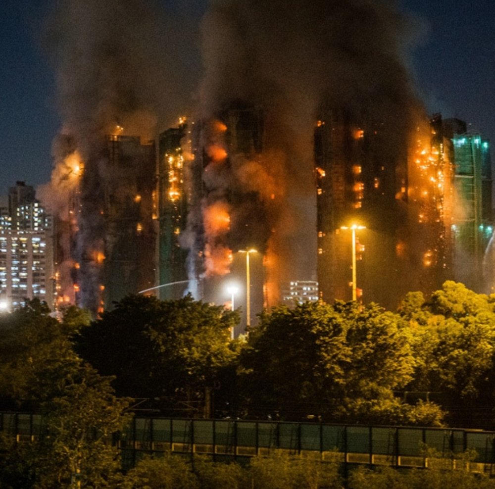 Ανείπωτη τραγωδία από την πύρινη κόλαση στο Χονγκ Κονγκ: 36 οι νεκροί, 279 αγνοούμενοι (φωτο)