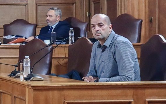 Εξεταστική ΟΠΕΚΕΠΕ: “Δώρο της μητέρας μου η Φεράρι, κέρδισα 8 φορές το τζόκερ” δήλωσε ο Μαγειριάς