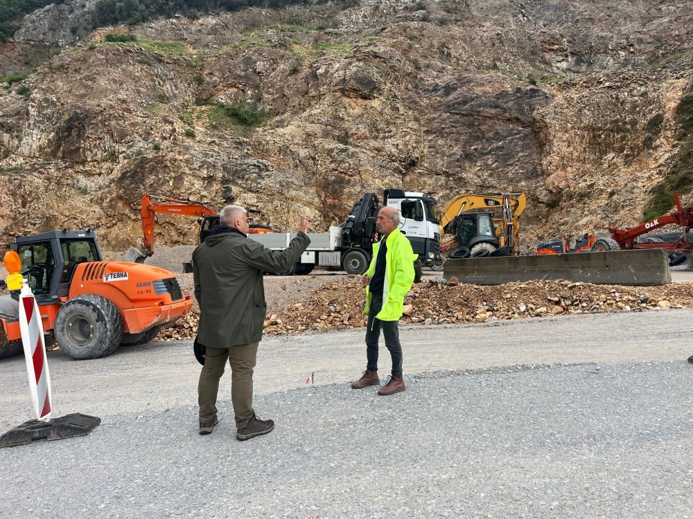 Αυτοψία Δημάρχου Νοτίου Πηλίου στην αποκατάσταση του δρόμου Μηλίνας–Τρικερίου