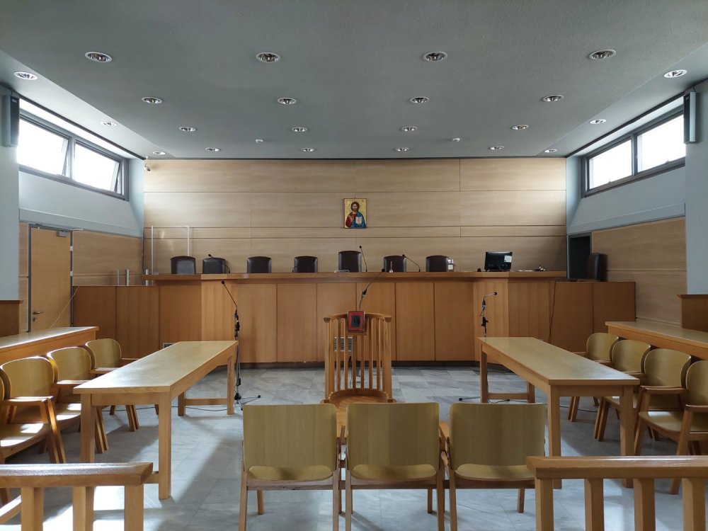 Στο σκαμνί ο αξιωματικός της Πυροσβεστικής στις Σποράδες