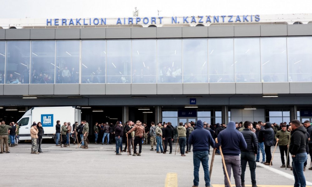 Αγροτικές κινητοποιήσεις: Ταυτοποιήθηκαν όσοι εισέβαλαν στο αεροδρόμιο Ηρακλείου