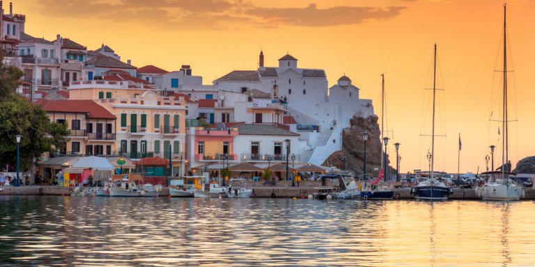 Παραδίδεται στο κοινό το επόμενο τρίμηνο η δημοτική βιβλιοθήκη Σκοπέλου