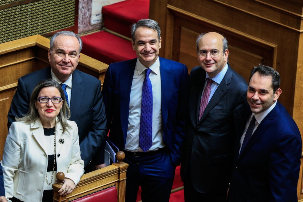 Προϋπολογισμός 2026: Υπερψηφίστηκε με 159 «υπέρ» έναντι 136 «κατά»