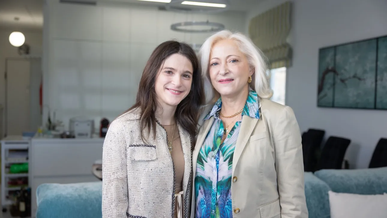 Κατερίνα Μποφίλιου: Από την εγκεφαλική παράλυση, απόφοιτη της Ιατρικής Σχολής Αθηνών