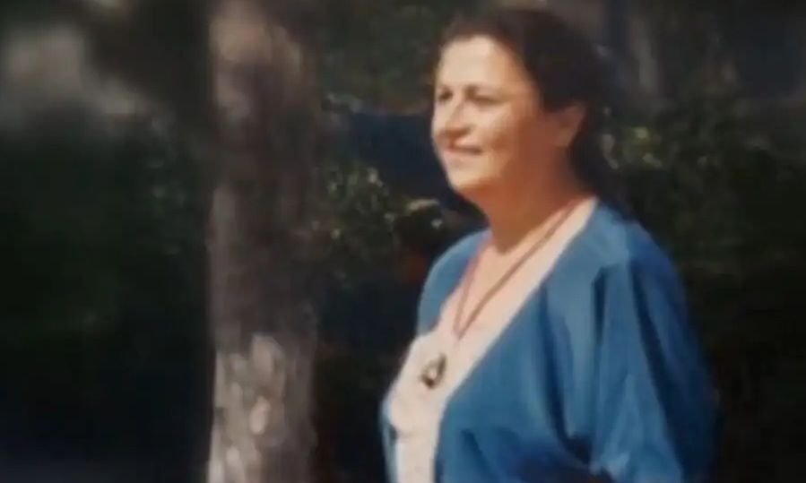 Κολωνάκι: Συνέλαβαν τον γιο της Ελένης Παπαδοπούλου για τη δολοφονία της