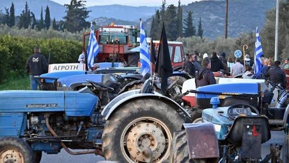 Κατεβάζει ρολά η χώρα για 48 ώρες | Αποκλεισμοί σε όλο το οδικό δίκτυο Πέμπτη και Παρασκευή