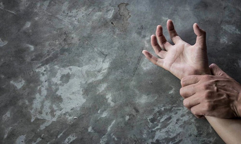 Φρίκη στην Κρήτη: Πατέρας κακοποιούσε τις κόρες του - Άφησε τη μία έγκυο