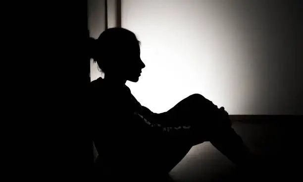 Κρήτη: «Με βίασε ο πατέρας μου πολλές φορές. Να τον πάτε μέσα», λέει η 23χρονη κόρη του 54χρονου