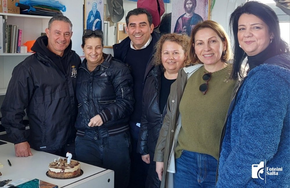 Έκπληξη γενεθλίων στον Πρόεδρο του Δημοτικού Λιμενικού Σκιάθου Γιώργο Διολέττα