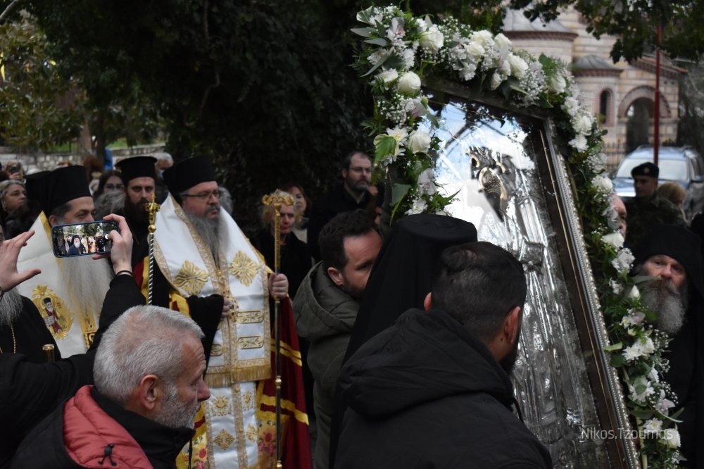 Στη Μονή Αγάθωνος η Θαυματουργή Εικόνα του Αγίου Αχιλλίου Λάρισας