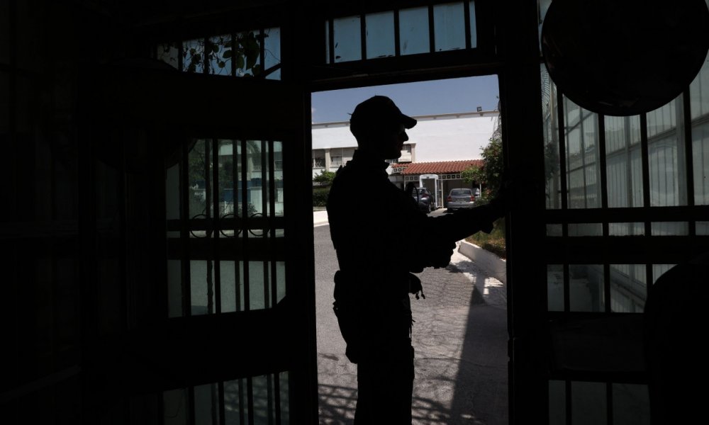 Άγρια δολοφονία κρατούμενου με μαχαίρι στις φυλακές Κορυδαλλού