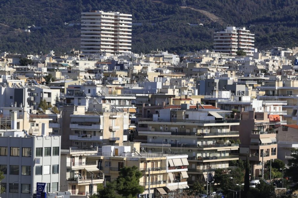 Ακίνητα: Άνοιξε η πλατφόρμα για τις αλλαγές στο Ε9 που θα διαμορφώσουν τον ΕΝΦΙΑ του 2027 – Τα 10 βήματα