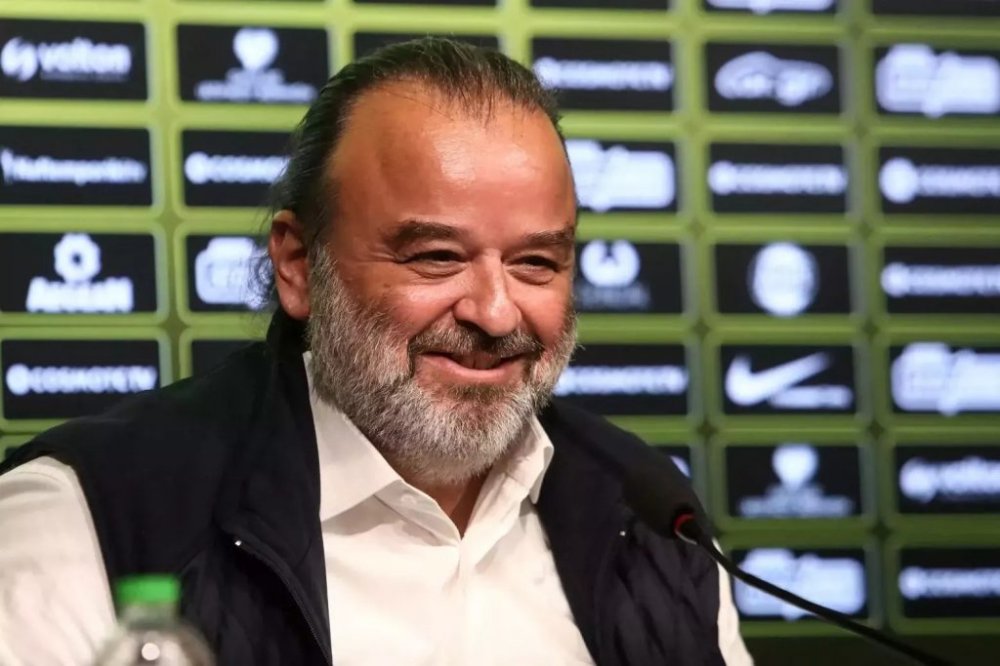 Μάριος Ηλιόπουλος (Seajets): Αγόρασε και δρομολογεί επτά νέα ταχύπλοα πλοία και Ro RO