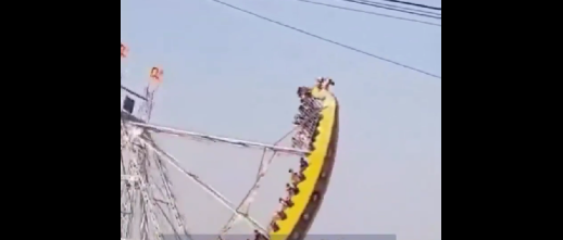 Βίντεο σοκ με κατάρρευση παιχνιδιού σε λούνα παρκ στην Ινδία