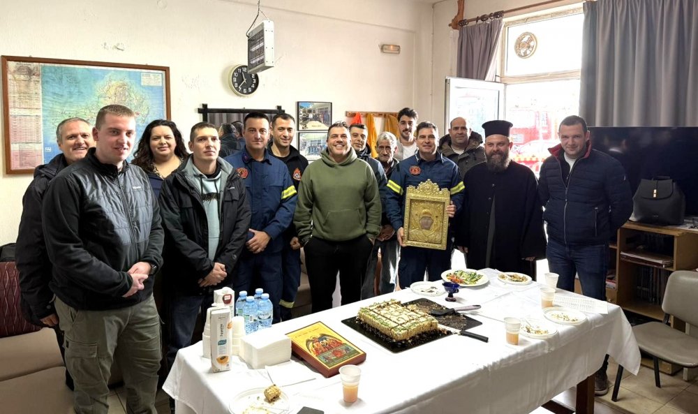 Αγιασμός και ευχές δύναμης στο Πυροσβεστικό Κλιμάκιο Σκιάθου