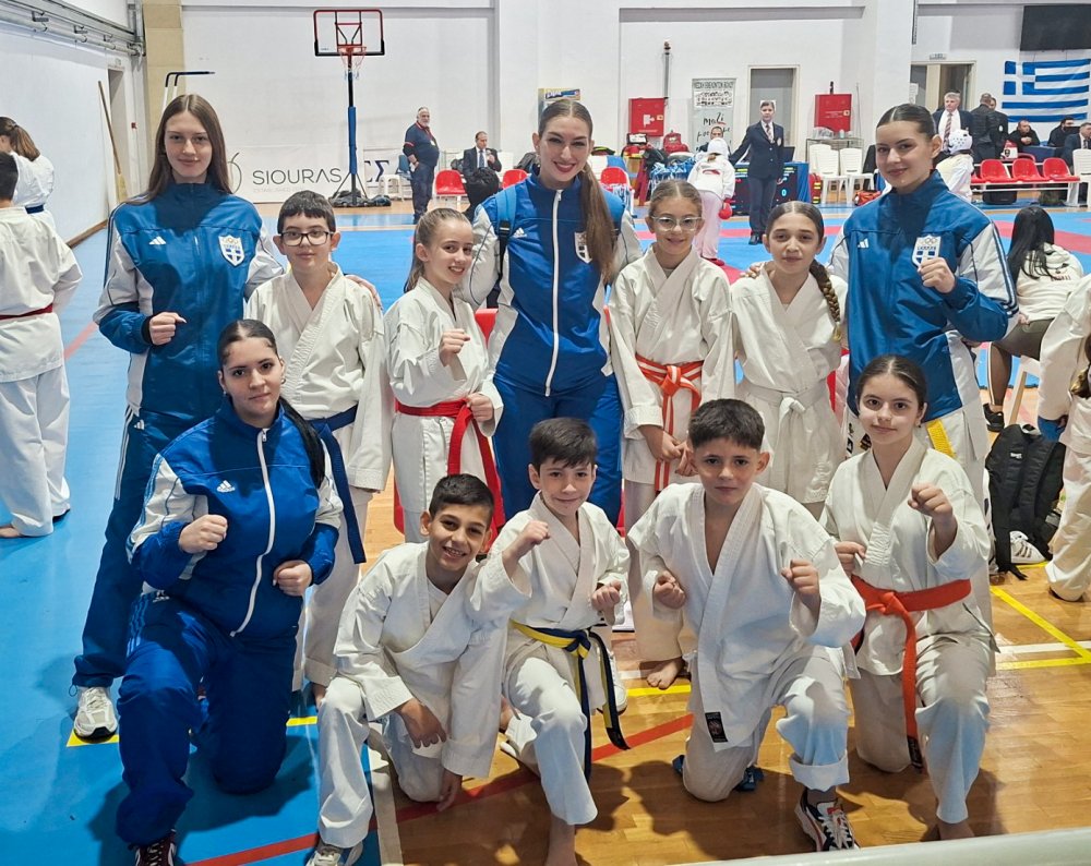 ΔΙΑΚΡΙΣΕΙΣ ΓΙΑ ΤΟΝ ΑΕΤΟ ΤΗΣ ΑΓΡΙΑΣ ΣΤΟ ΚΥΠΕΛΛΟ ΚΕΝΤΡΙΚΗΣ ΕΛΛΑΔΑΣ ΣΤΗΝ ΑΓΡΙΑ