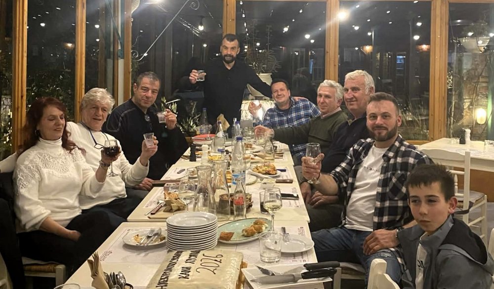 Με Φως, Σύμπνοια και Καλή Χρονιά έκοψαν την πίτα τους οι ηλεκτρολόγοι Σκιάθου