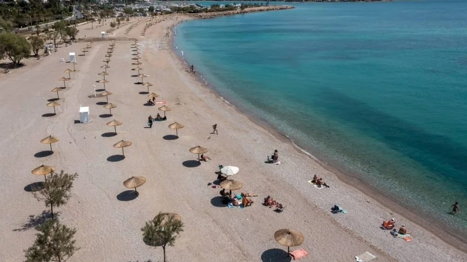Ηλεκτρονικές πλειοδοτικές δημοπρασίες παραχώρησης απλής χρήσης αιγιαλού και παραλίας