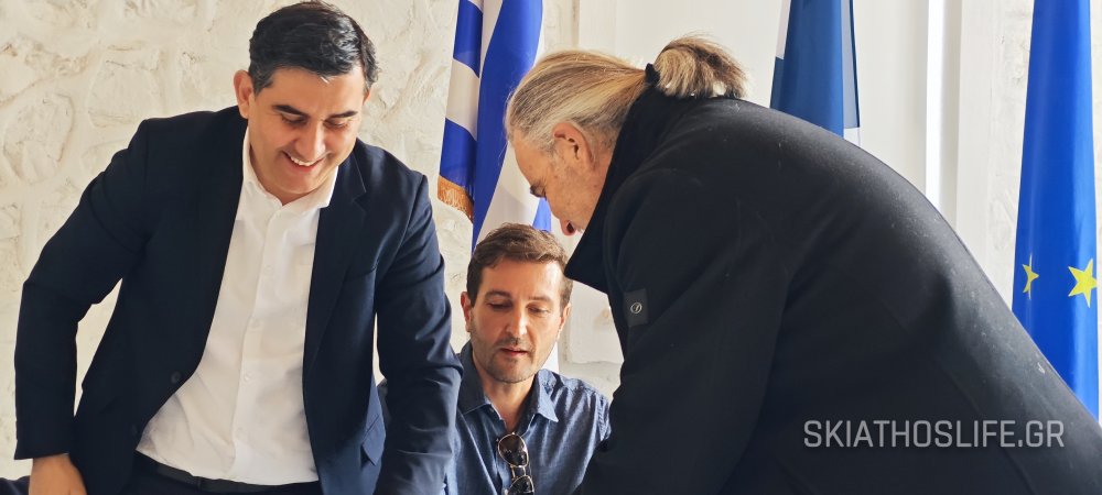 Στην εταιρεία Δ. Κολλιάκος - Δ. Ρίζος Ο.Ε πέρασε για τα επόμενα 5 χρόνια το cafe στο Μπούρτζι