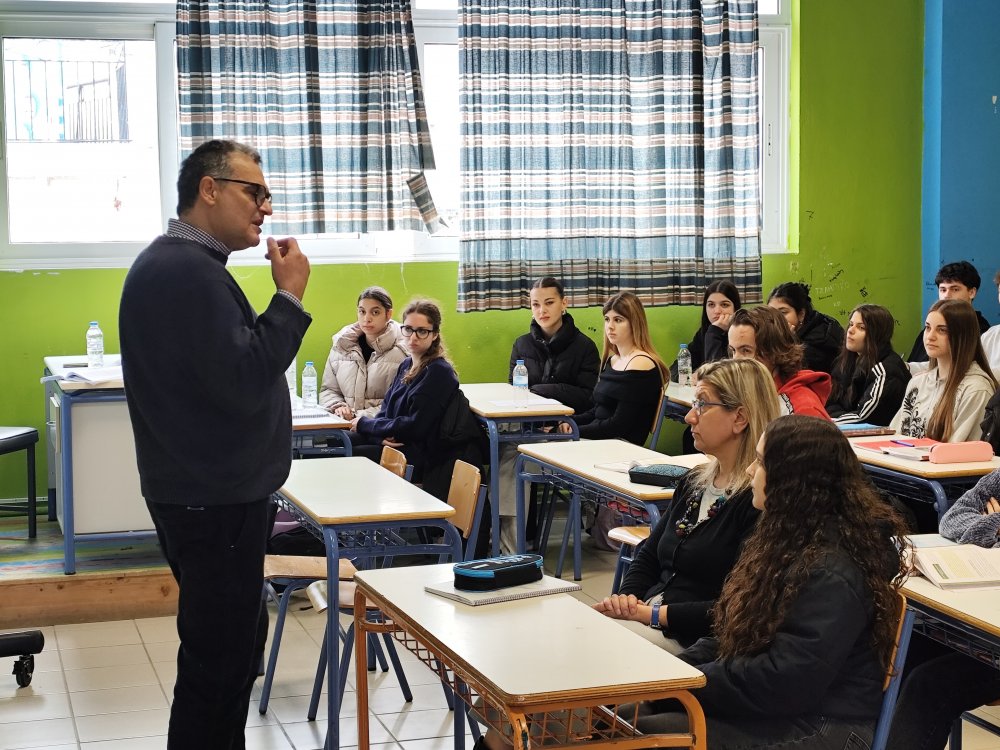 Πίνοντας καφέ με τον Αριστοτέλη… στο Γενικό Λύκειο Σκιάθου