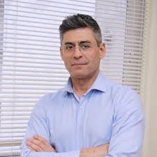 Δήμος Σκιάθου: Ρύθμιση της οικοδομής ή τεχνητή στρέβλωση της αγοράς και επανεκλογή; | του Λευτέρη Βιολέττα