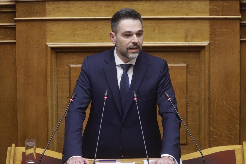 Γ. Σαρακιώτης: «Δεν χρειάζεται το λιμάνι του Αγίου Κωνσταντίνου, οι Σποράδες συνδέονται με Βόλο – Μαντούδι, απάντησε ο κ. Κικίλιας»
