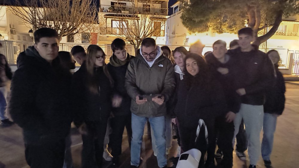 Γνωριμία με το Ηλιακό μας Σύστημα στο Γενικό Λύκειο Σκιάθου στο πλαίσιο του προγράμματος Αστρονομίας
