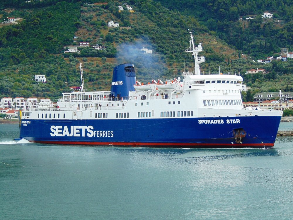 Δεν έχει αναχωρήσει το Sporades Star από το Βόλο - Με καθυστέρηση δύο ωρών η χθεσινή του άφιξη στο Βόλο