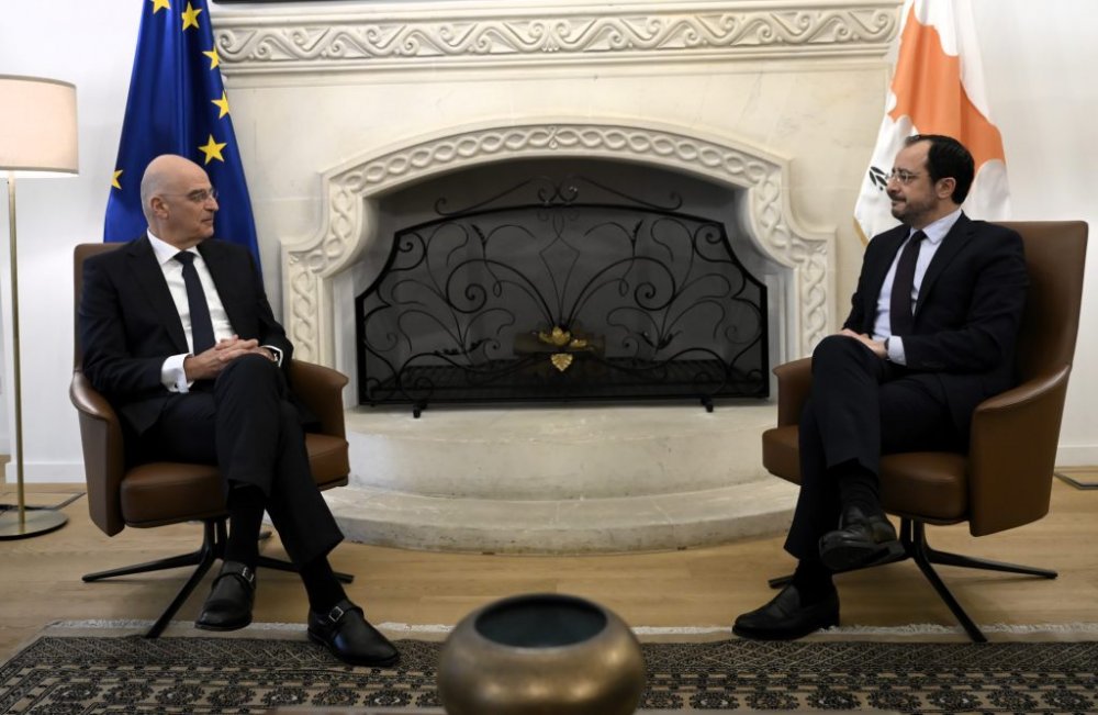 Επίσκεψη Δένδια στην Κύπρο – Τετ α τετ με τον Πρόεδρο Ν. Χριστοδουλίδη