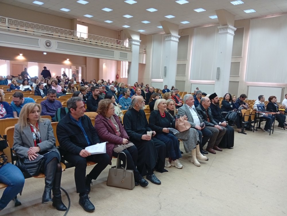 «Στην εποχή μας τα παιδιά εκτίθενται σε πάρα πολύ βίαια ερεθίσματα» - Πολυπαραγοντικές οι αιτίες του εκφοβισμού στα σχολεία