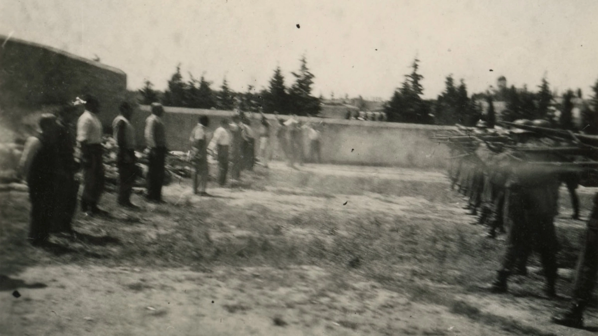 Καισαριανή: Οι τρεις σκληρές φωτογραφίες από την εκτέλεση των 200 που δεν δόθηκαν στη δημοσιότητα