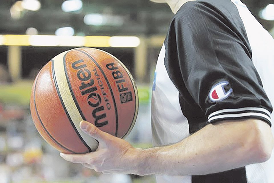 Διαιτητές και γραμματείες στους αγώνες Μπάσκετ των ομάδων των Β. Σποράδων της ΕΣΚΑΘ 