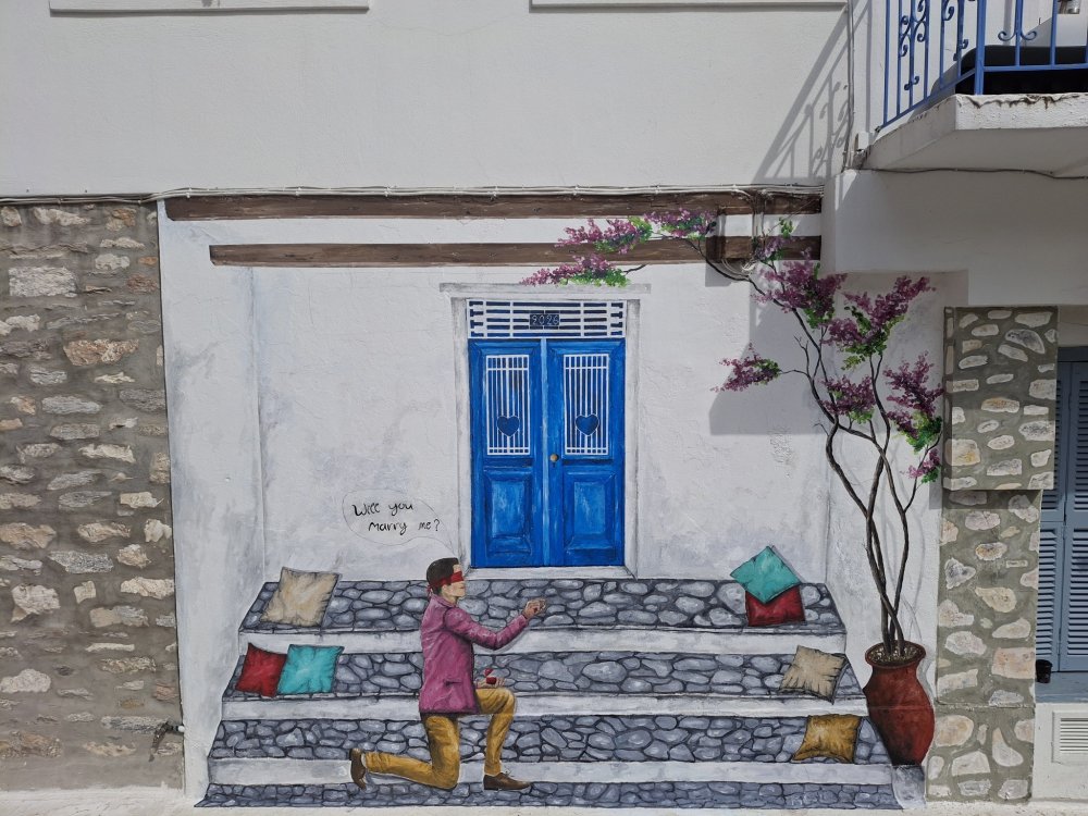 Will you Mary me ??? Η νέα τοιχογραφία του Στάθη Κουμιώτη που περιμένει ...απάντηση