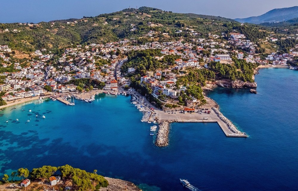 Παραχωρούνται 10 ακίνητα στο Δήμο Αλοννήσου για τη δημιουργία Κατοικιών Κοινωνικής Στέγασης
