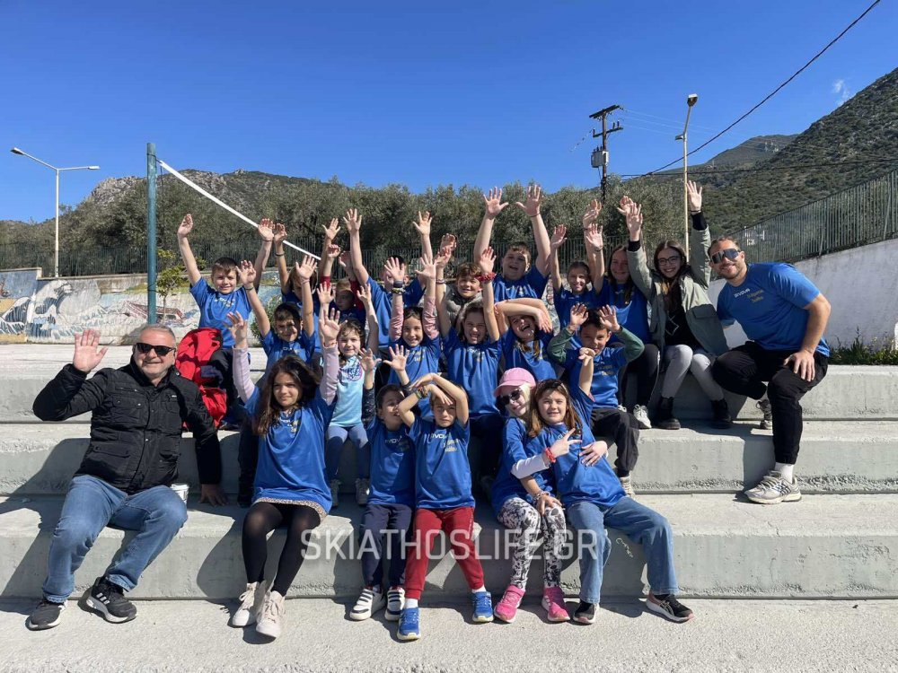 -ΑΠΟΚΛΕΙΣΤΙΚΟ - Με εντυπωσιακές επιδόσεις, μετάλλια και σημαντικές διακρίσεις επέστρεψαν οι μαθητές των σχολείων της Σκιάθου και της Γλώσσας Σκοπέλου