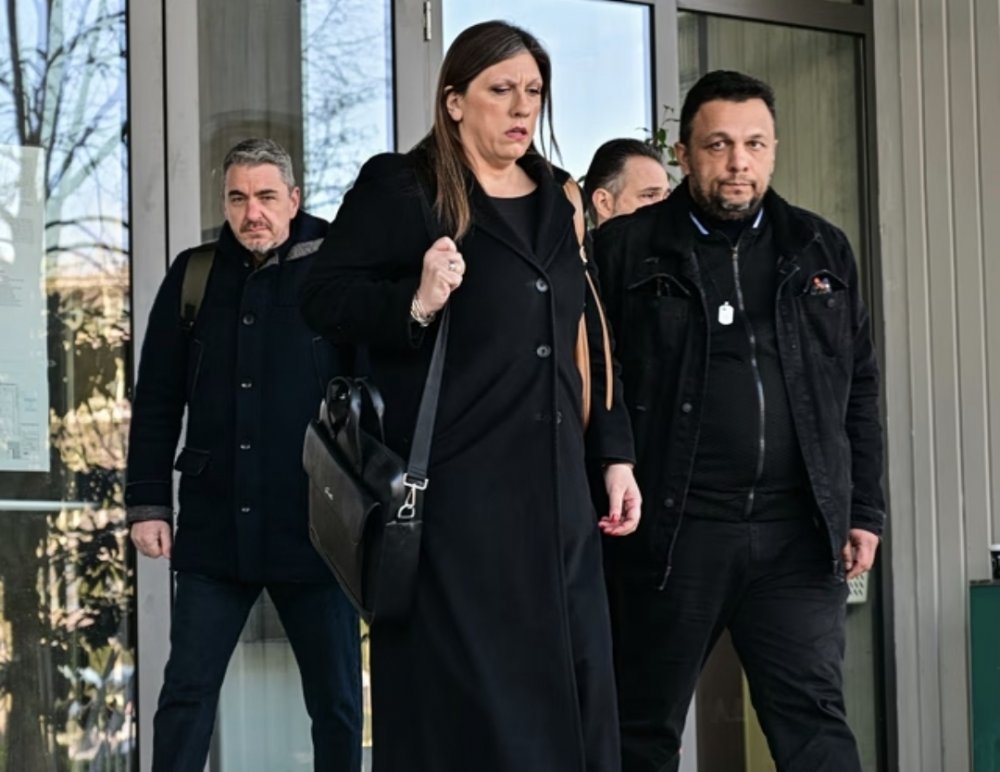 Αποχή δήλωσε η πρόεδρος του δικαστηρίου στη δίκη για τα βίντεο στα Τέμπη – «Έχω δεχτεί πολλές προσβολές