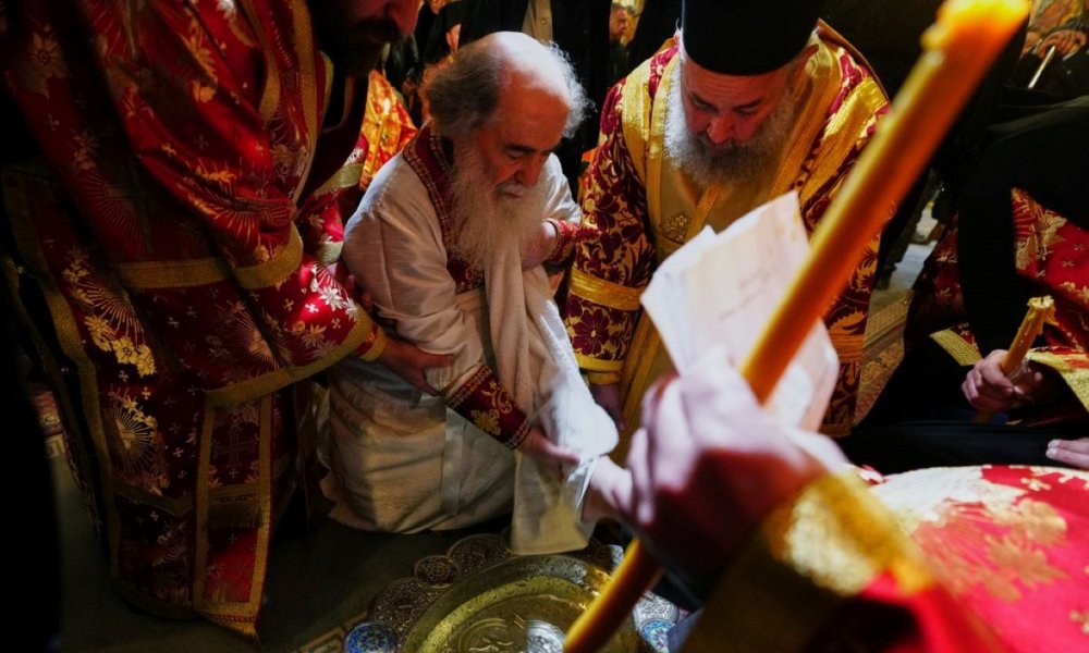 Δάκρυα και κατάνυξη στην Ιερουσαλήμ: Η τελετή του Νιπτήρος συγκίνησε τους πάντες