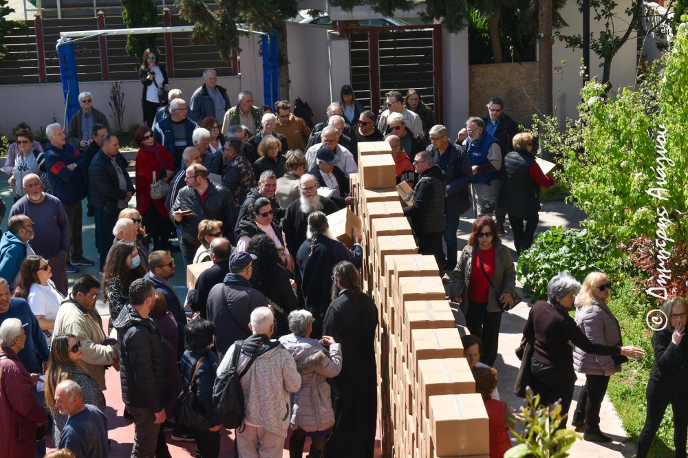 Μεγάλη Εβδομάδα αγάπης και αλληλεγγύης στην Ι. Μ. Φθιώτιδος (φωτο)