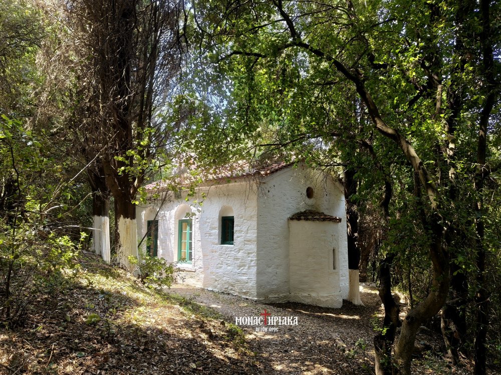 Σκιάθος - Το Εξωκλήσι της Παναγίας Δομάν ή Ντουμάν (1909), αφιερωμένο στη Ζωοδόχο Πηγή