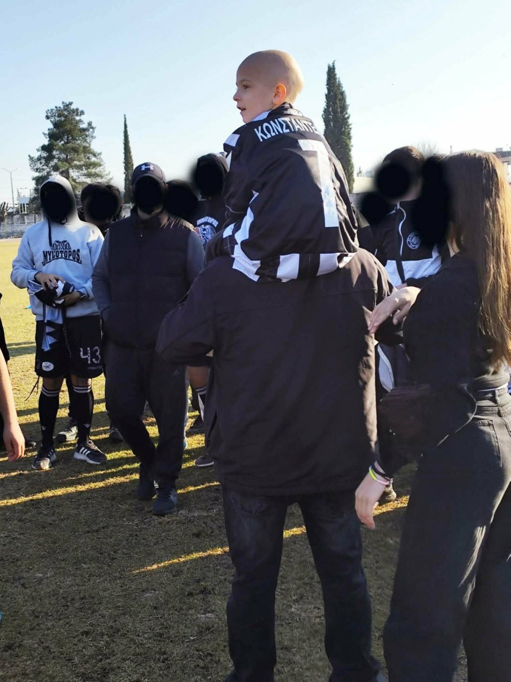 Εφυγε... ο μικρός μαχητής Γιώργος ανήμερα της γιορτής του