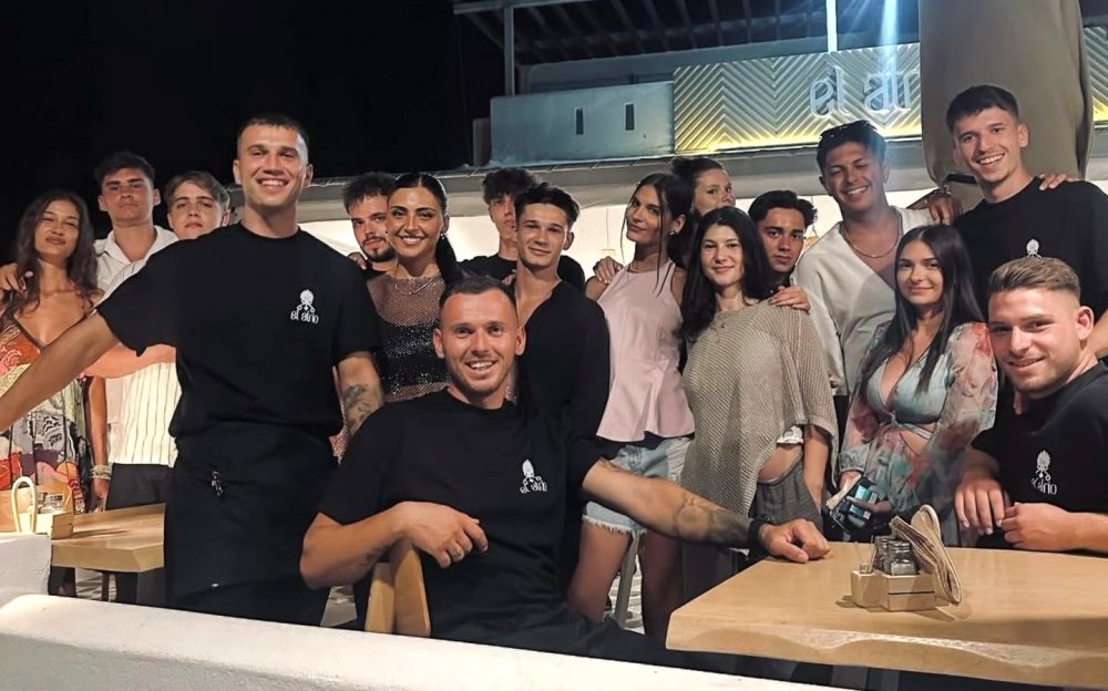 EL ATRIO SKOPELOS : Κάθε καλοκαίρι έχει τη δική του ιστορία…