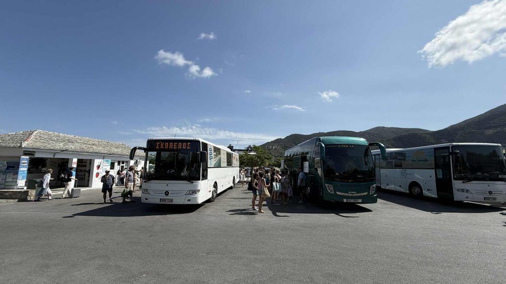 Tα δρομολόγια Σκόπελος-Λουτράκι με ισχύ από Δευτέρα 4 Μαΐου