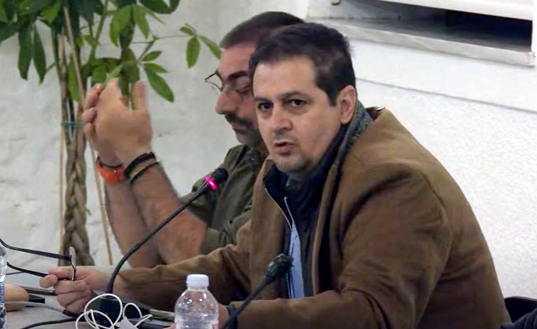 Ο Δημοτικός Σύμβουλος και γονιός μαθητή του 1ου Δ.Σ. Σκιάθου Μανώλης Πασχάλης στον ΣΚΑΪ