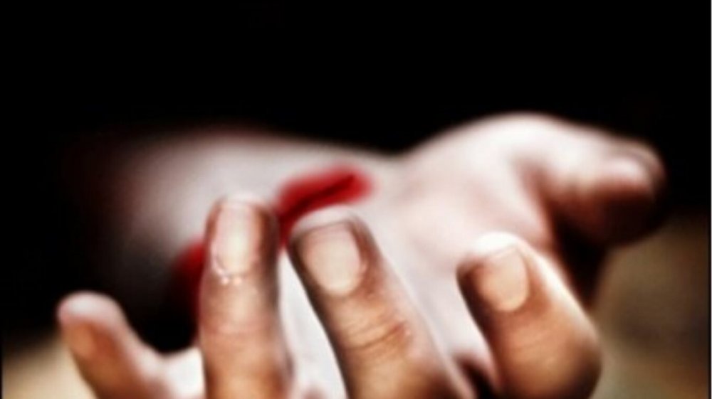 Σοκ στο Βόλο 45 χρόνος Δικηγόρος προσπάθησε να αυτοκτονήσει κόβοντας τις φλέβες του