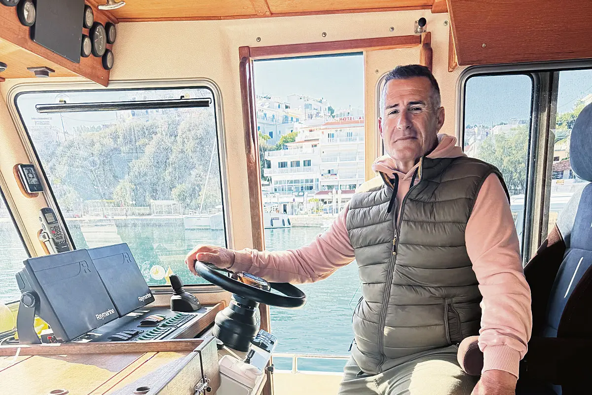ΑΛΟΝΝΗΣΟΣ : «Οταν κάποιος κινδυνεύει, δεν σκέφτεσαι τα μποφόρ» - Ο καπετάνιος Γιώργος Κυριαζής μιλά στον ΕΤ για τη σωτήρια διακομιδή βρέφους