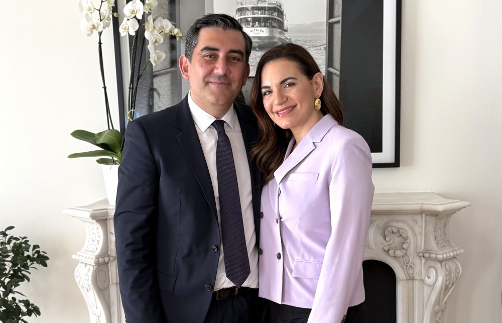 Η τουριστική εξέλιξη της Σκιάθου στη συνάντηση Κεφαλογιάννη - Τζούμα