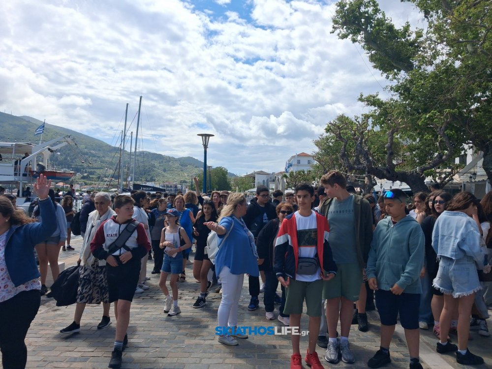 ΣΚΟΠΕΛΟΣ : 100 Μαθητές από το Γυμνάσιο Ιστιαίας στο Μουσείο