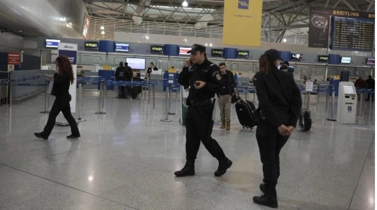 Νεκρός άνδρας εντοπίστηκε σε τουαλέτες του «Ελ. Βενιζέλος» - Είχε βρόγχο στο λαιμό